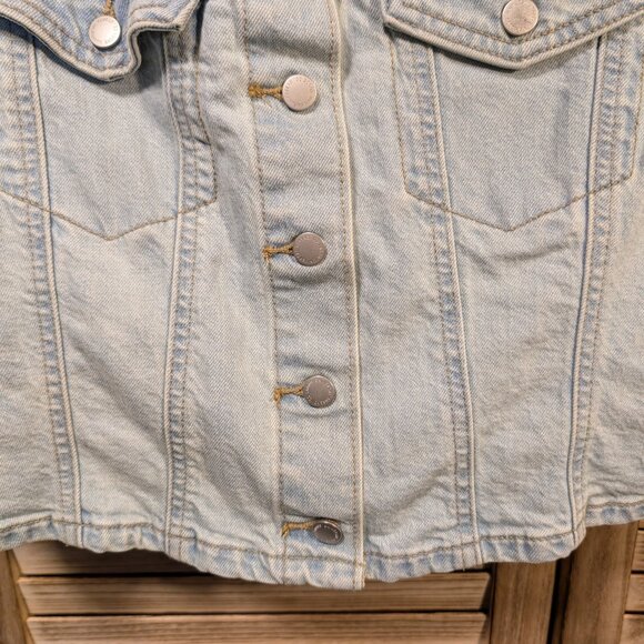 Universal Threads Halter Top Light Blue Denim Size Med - Picture 4 of 12